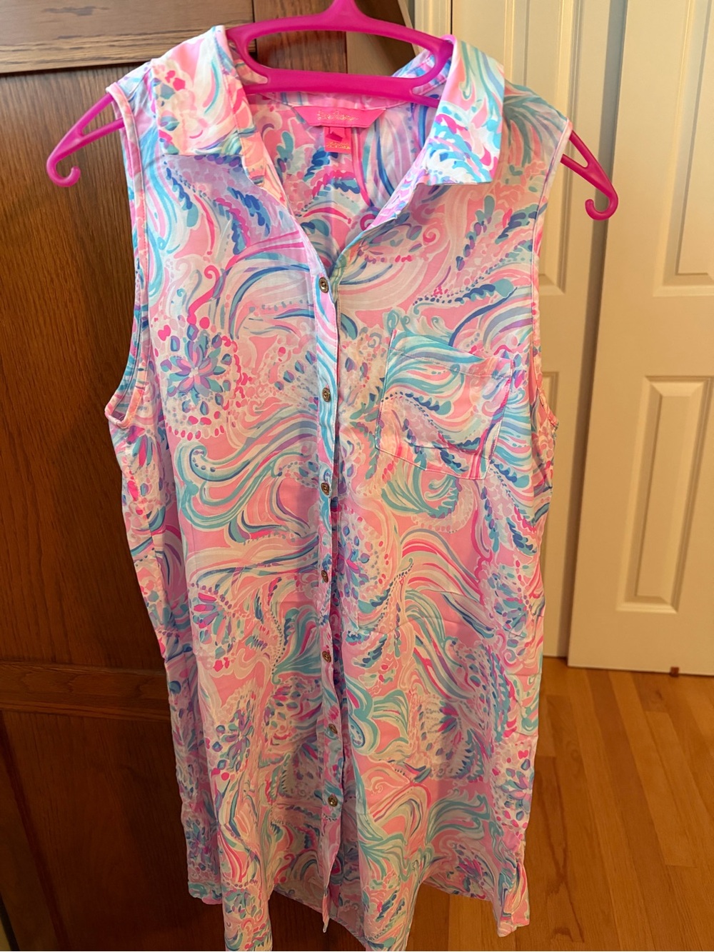 Lilly Pulitzer Sleeveless Button-Front beach cover up.